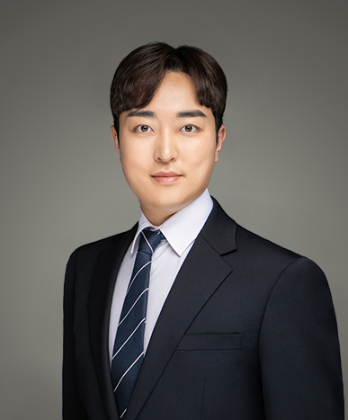 변호사 사진